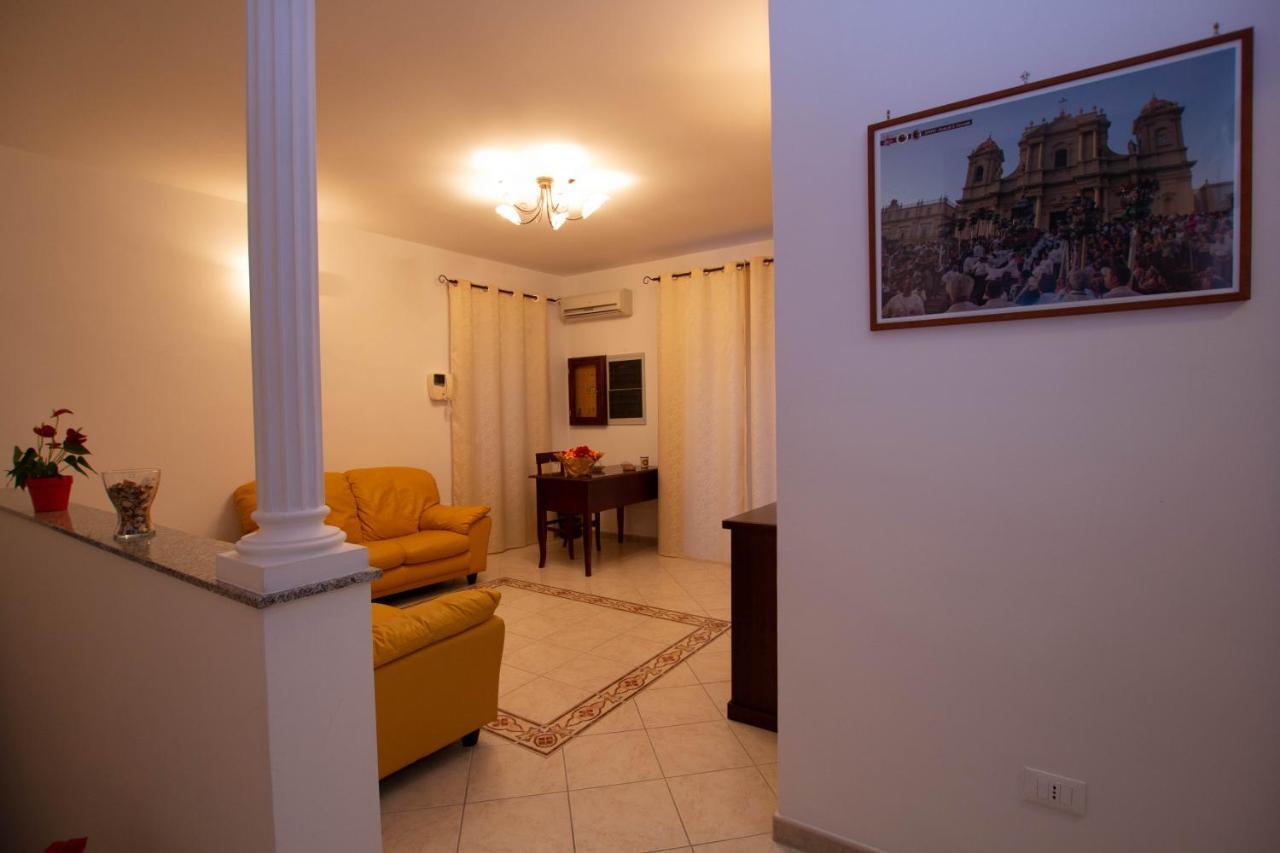 Noto Bedda Bed&Breakfast Exterior foto